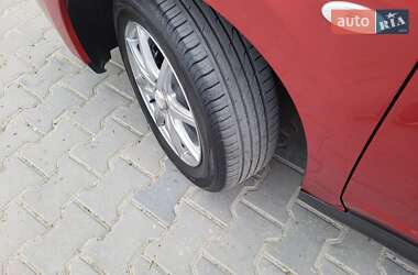 Хэтчбек Nissan TIIDA 2012 в 