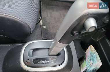 Хэтчбек Nissan TIIDA 2012 в 