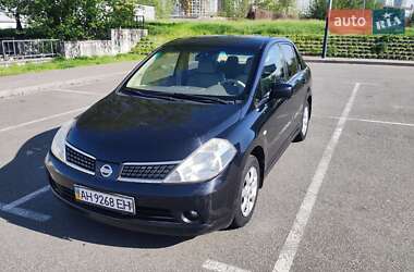 Седан Nissan TIIDA 2008 в Києві