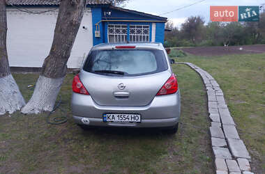 Хетчбек Nissan TIIDA 2007 в 