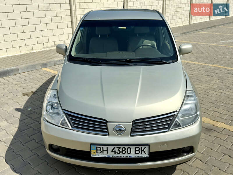 Седан Nissan TIIDA 2007 в Одесі