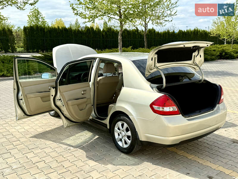 Седан Nissan TIIDA 2007 в Одесі