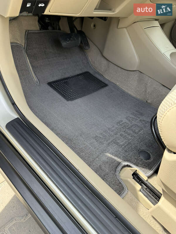 Седан Nissan TIIDA 2007 в Одесі