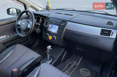 Хэтчбек Nissan TIIDA 2007 в 