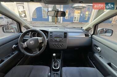 Седан Nissan TIIDA 2008 в 