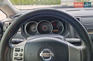 Седан Nissan TIIDA 2007 в Днепре