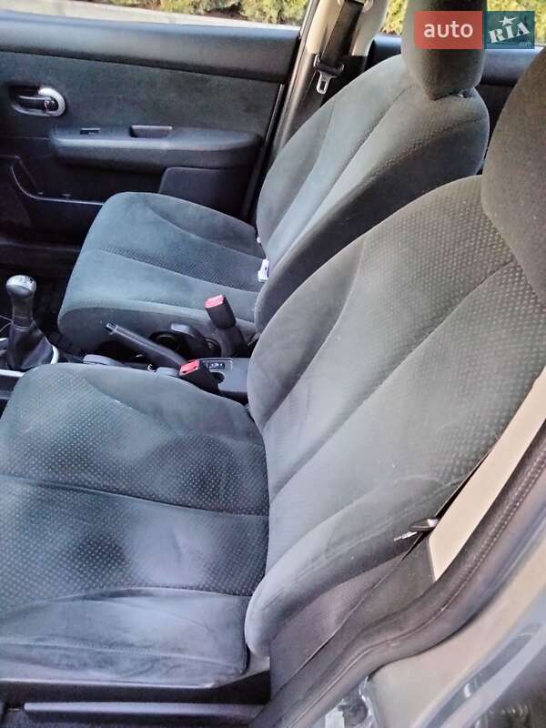 Седан Nissan TIIDA 2012 в Львове фото 7 Седан Nissan TIIDA 2012 в Львове