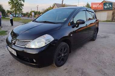 Хэтчбек Nissan TIIDA 2007 в Харькове