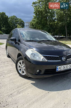 Седан Nissan TIIDA 2008 в Днепре