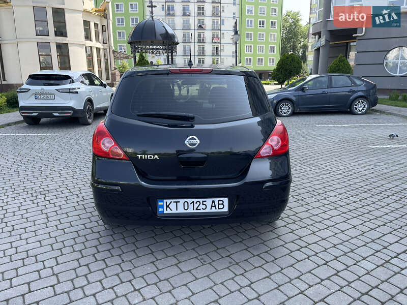 Хетчбек Nissan TIIDA 2008 в Івано-Франківську