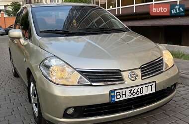 Седан Nissan TIIDA 2006 в 