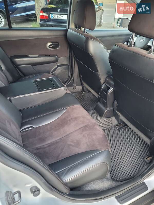Хэтчбек Nissan TIIDA 2010 в Одессе