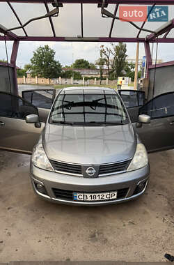 Хетчбек Nissan TIIDA 2007 в Києві