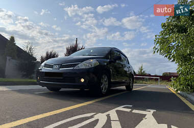Хэтчбек Nissan TIIDA 2008 в Днепре