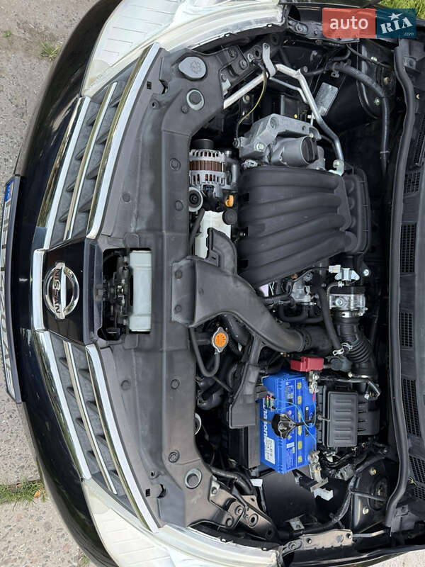 Хетчбек Nissan TIIDA 2011 в Одесі