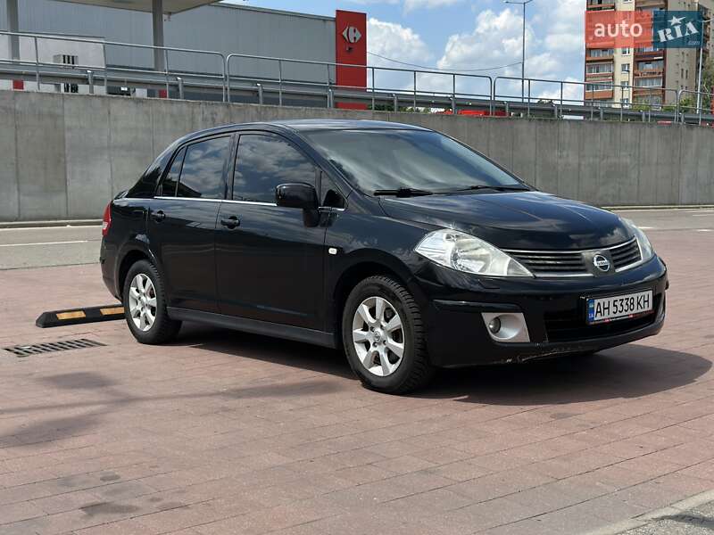 Седан Nissan TIIDA 2008 в Одессе