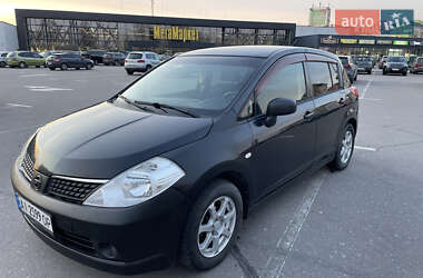 Хэтчбек Nissan TIIDA 2007 в Киеве