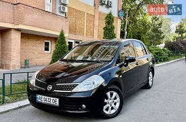 Седан Nissan TIIDA 2008 в Харькове