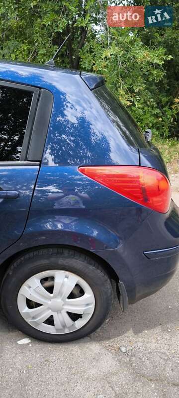 Хэтчбек Nissan TIIDA 2008 в Днепре