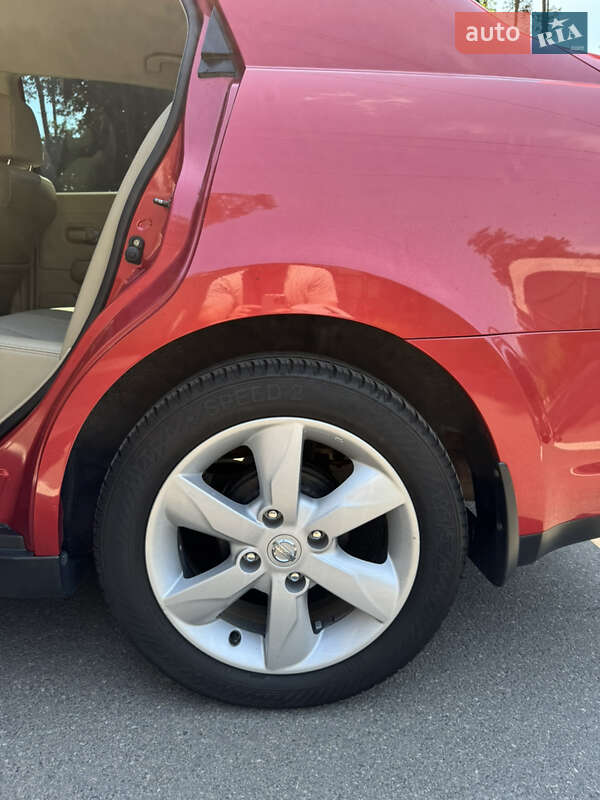 Седан Nissan TIIDA 2008 в Києві