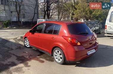 Хэтчбек Nissan TIIDA 2008 в Одессе