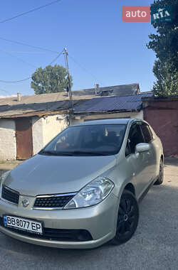 Седан Nissan TIIDA 2007 в Дніпрі
