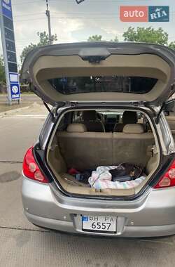 Хетчбек Nissan TIIDA 2007 в Ізмаїлі