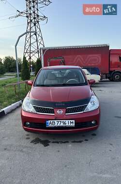 Хэтчбек Nissan TIIDA 2007 в Виннице