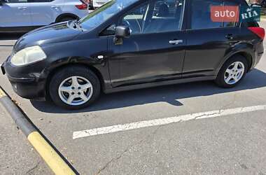 Хэтчбек Nissan TIIDA 2008 в Виннице