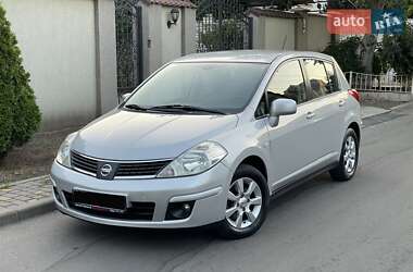 Хэтчбек Nissan TIIDA 2008 в Одессе
