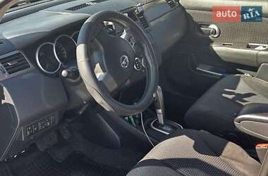 Хэтчбек Nissan TIIDA 2010 в Днепре