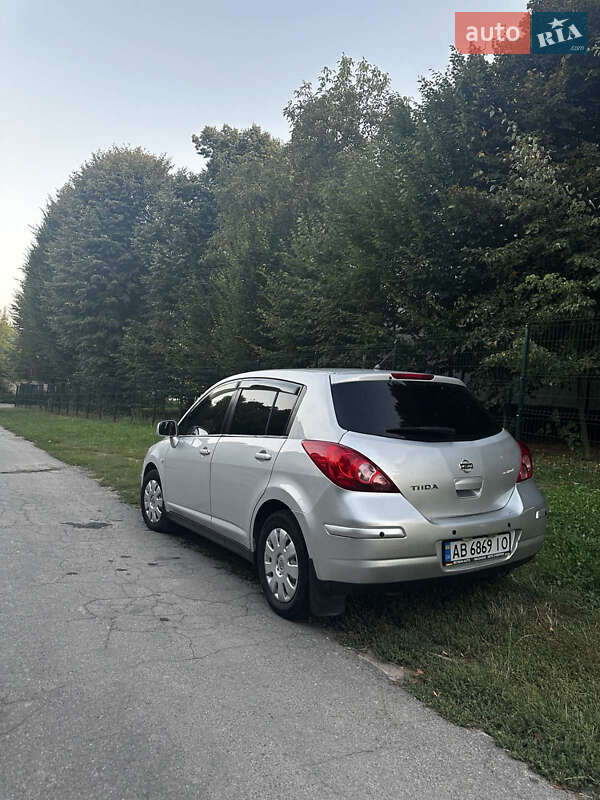 Хэтчбек Nissan TIIDA 2008 в Виннице фото 5 Хэтчбек Nissan TIIDA 2008 в Виннице