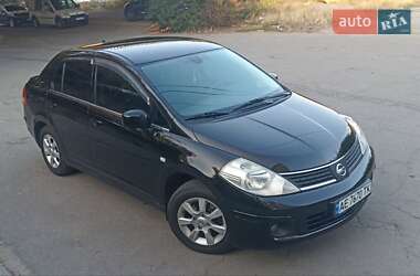 Седан Nissan TIIDA 2008 в Днепре