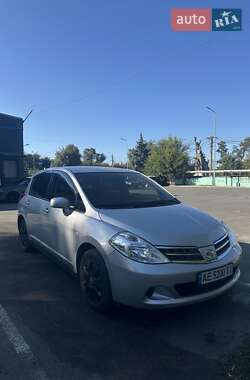 Седан Nissan TIIDA 2012 в Дніпрі