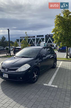 Хэтчбек Nissan TIIDA 2008 в Хмельницком