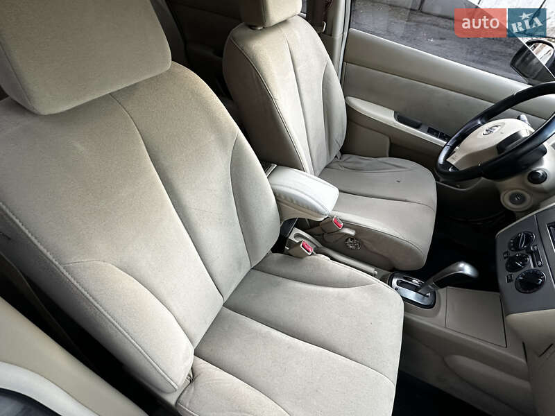 Хетчбек Nissan TIIDA 2007 в Києві