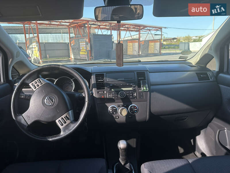 Хэтчбек Nissan TIIDA 2007 в Мукачево фото 8 Хэтчбек Nissan TIIDA 2007 в Мукачево