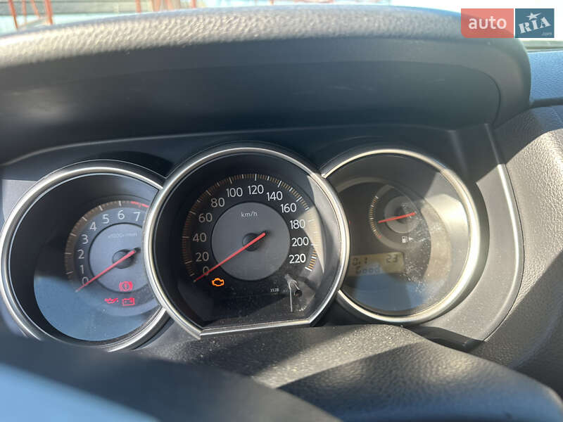 Хэтчбек Nissan TIIDA 2007 в Мукачево фото 11 Хэтчбек Nissan TIIDA 2007 в Мукачево