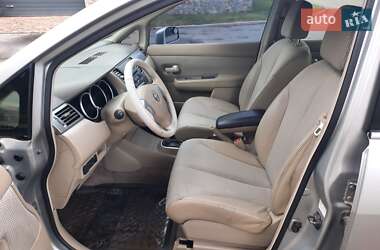 Седан Nissan TIIDA 2007 в  фото 11 Седан Nissan TIIDA 2007 в