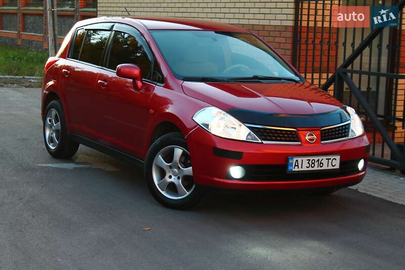 Хэтчбек Nissan TIIDA 2008 в Белой Церкви фото 3 Хэтчбек Nissan TIIDA 2008 в Белой Церкви