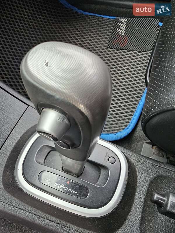 Хэтчбек Nissan TIIDA 2007 в Киеве