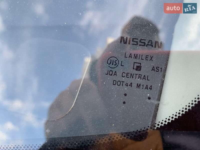 Хэтчбек Nissan TIIDA 2010 в Киеве фото 5 Хэтчбек Nissan TIIDA 2010 в Киеве