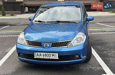 Хетчбек Nissan TIIDA 2008 в Чернігові