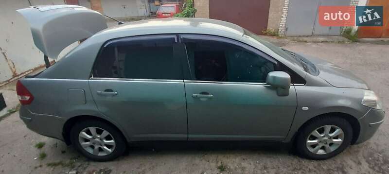 Седан Nissan TIIDA 2008 в Киеве фото 3 Седан Nissan TIIDA 2008 в Киеве