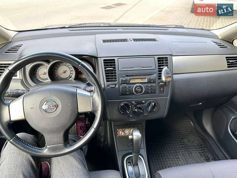 Хетчбек Nissan TIIDA 2008 в Києві