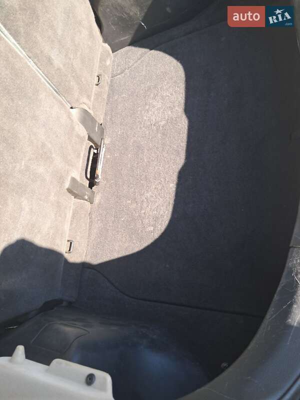 Хетчбек Nissan TIIDA 2007 в Городку