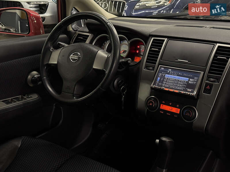 Хетчбек Nissan TIIDA 2010 в Миколаєві фото 25 Хетчбек Nissan TIIDA 2010 в Миколаєві