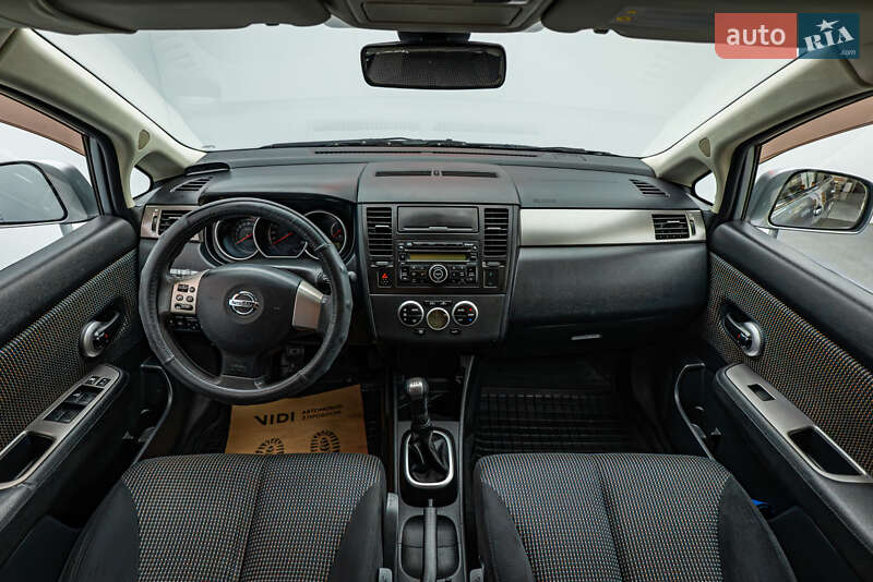 Седан Nissan TIIDA 2011 в Киеве фото 10 Седан Nissan TIIDA 2011 в Киеве