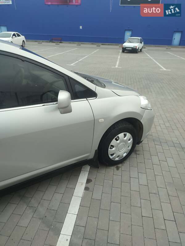 Седан Nissan TIIDA 2007 в Виннице