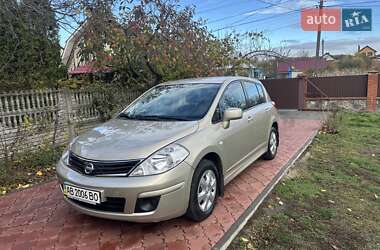 Хетчбек Nissan TIIDA 2012 в Вінниці